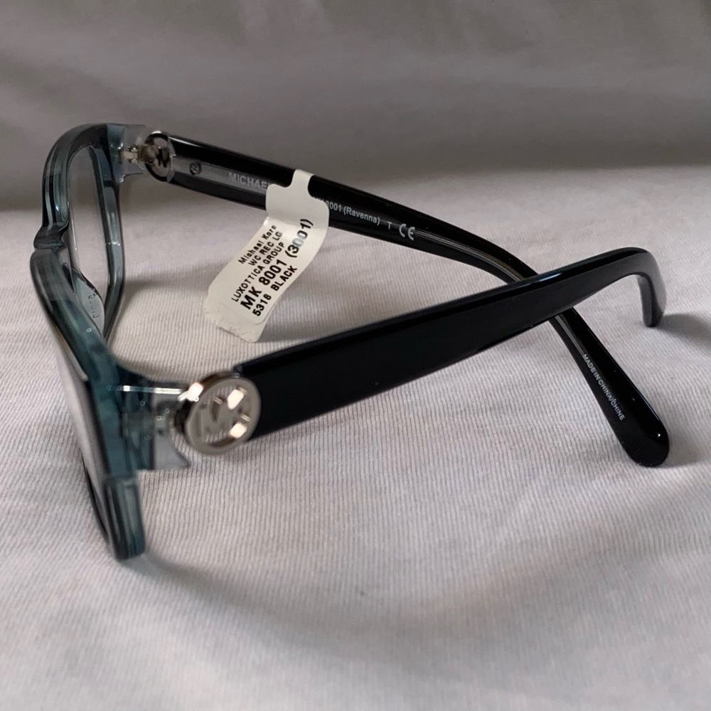 New Michael Kor’s MK 8001 (3001) Women’s Eyeglass Frame In Black - Picture 3 of 7